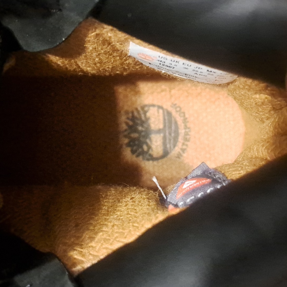 Timberlands - Picture 6 of 6